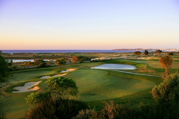 Onyria Palmares Golf & Beach Resort perto do Lago Algarve