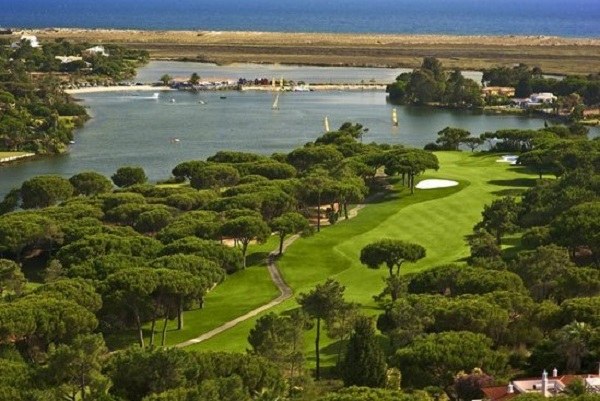 Quinta do Lago south course com lago e praia