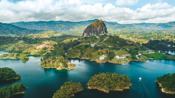 Guatape é um dos lugares mais bonitos de Antioquia / Colômbia