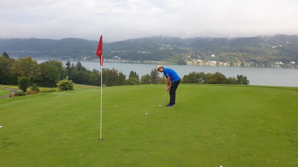 Golfclub Kärnten Dellach vom vista de lago de Wörther