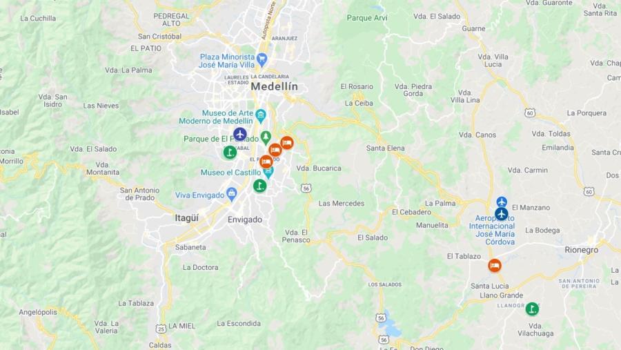 Mapa de Medellin com campos de golfe e hoteis - Colombia