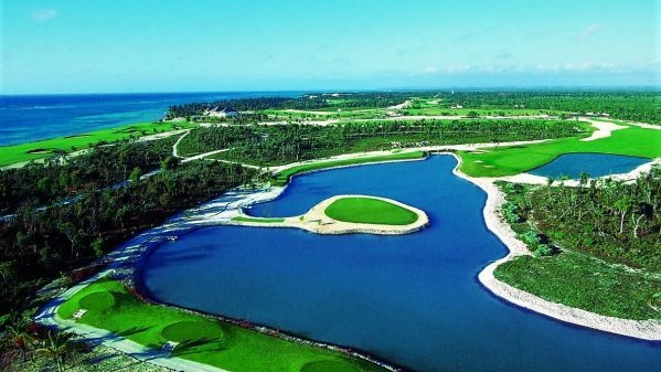 Campo de Golfe La Cana com 27 buracos em Punta Cana Resort