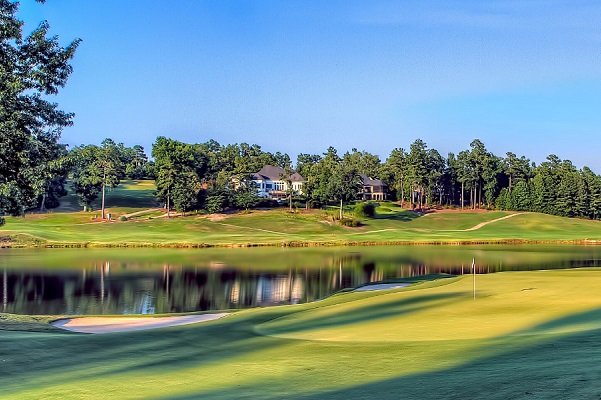 O campo de golfe de Reserve Club designed by Jack Nicklaus em Augusta